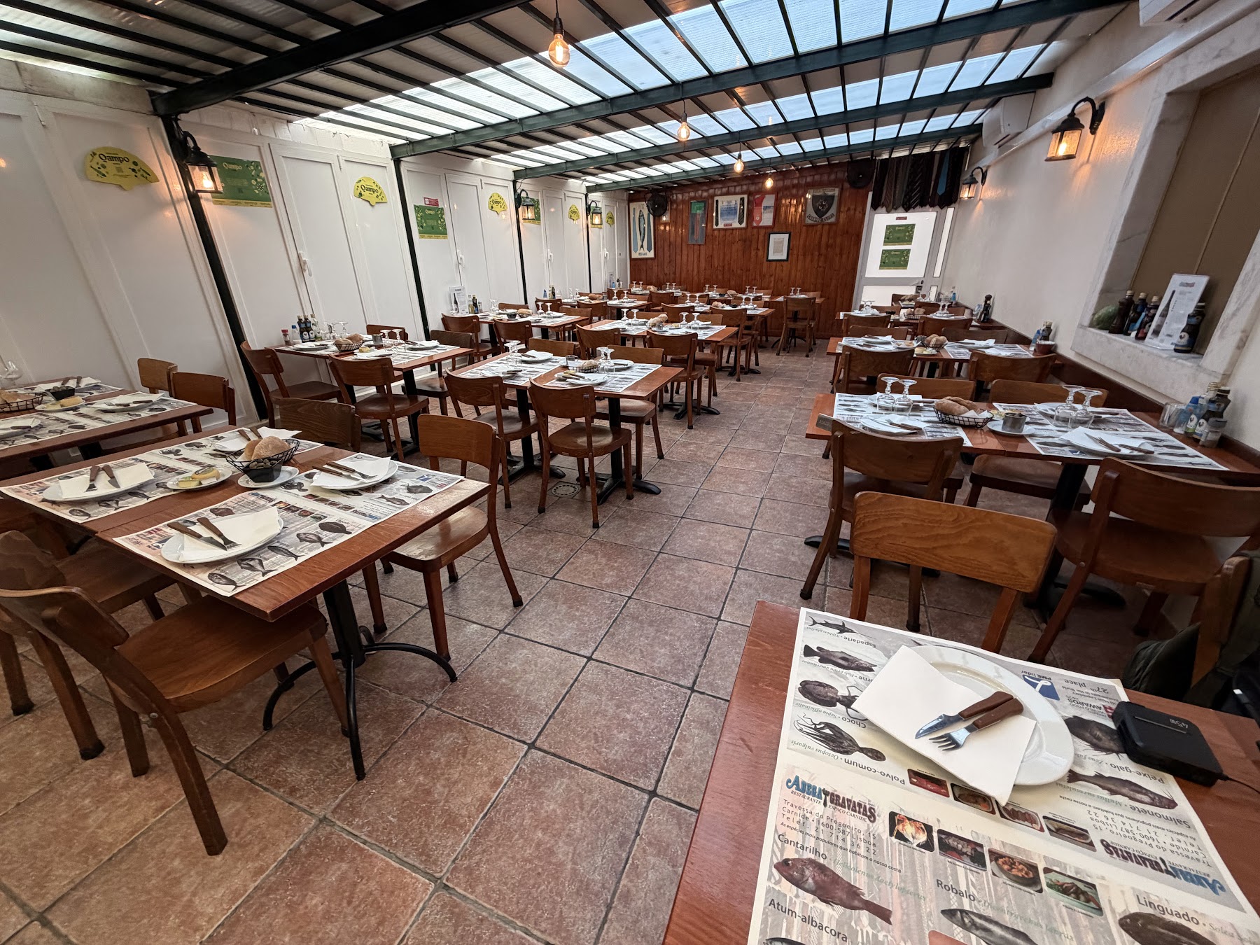 Adega das Gravatas restaurant