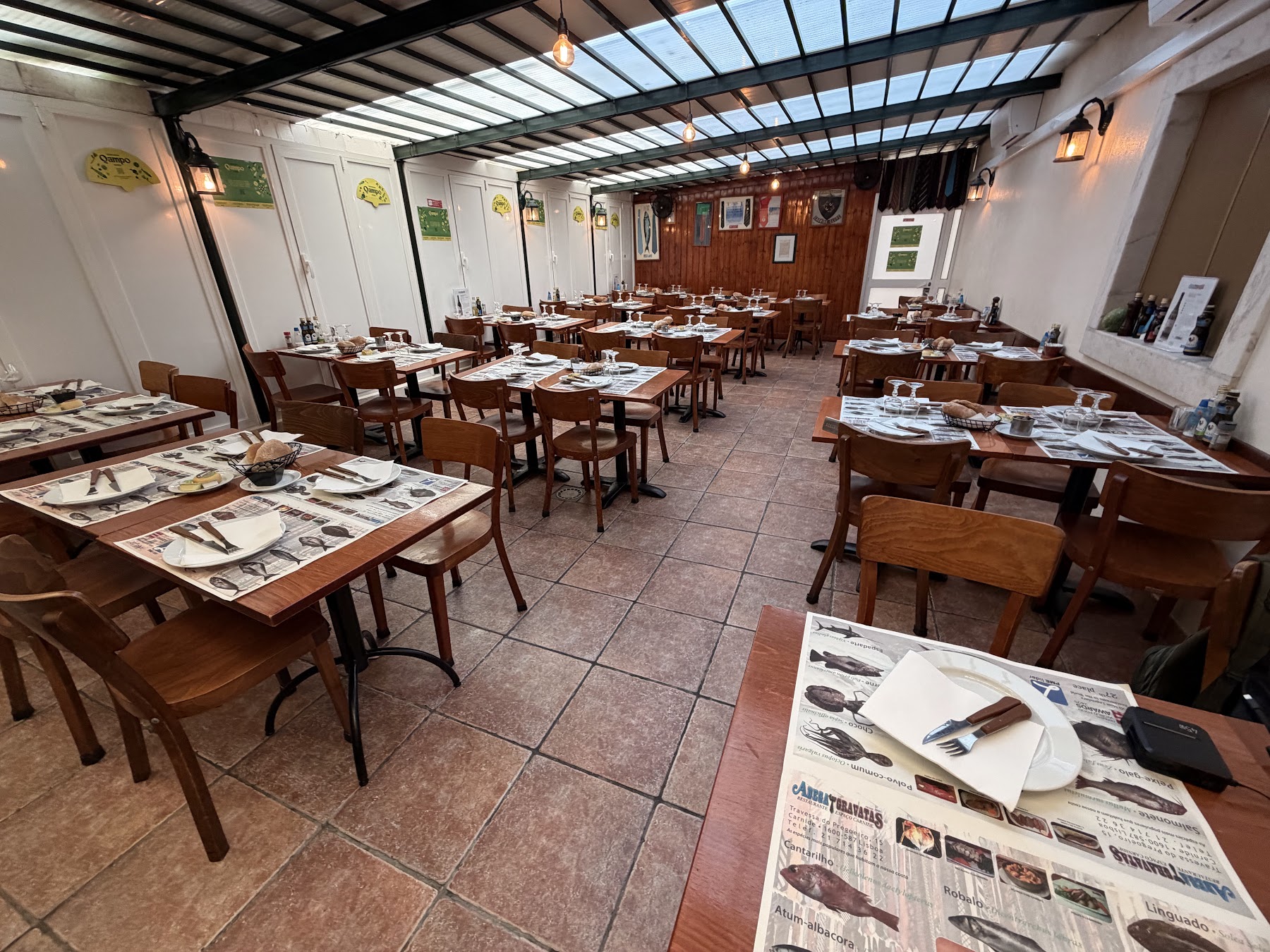 Adega das Gravatas restaurant