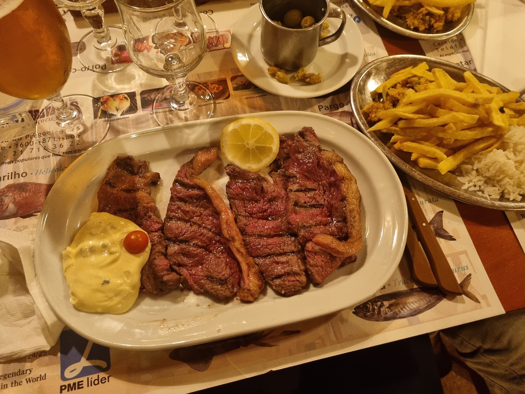 Portuguese steak with rustic potatoes