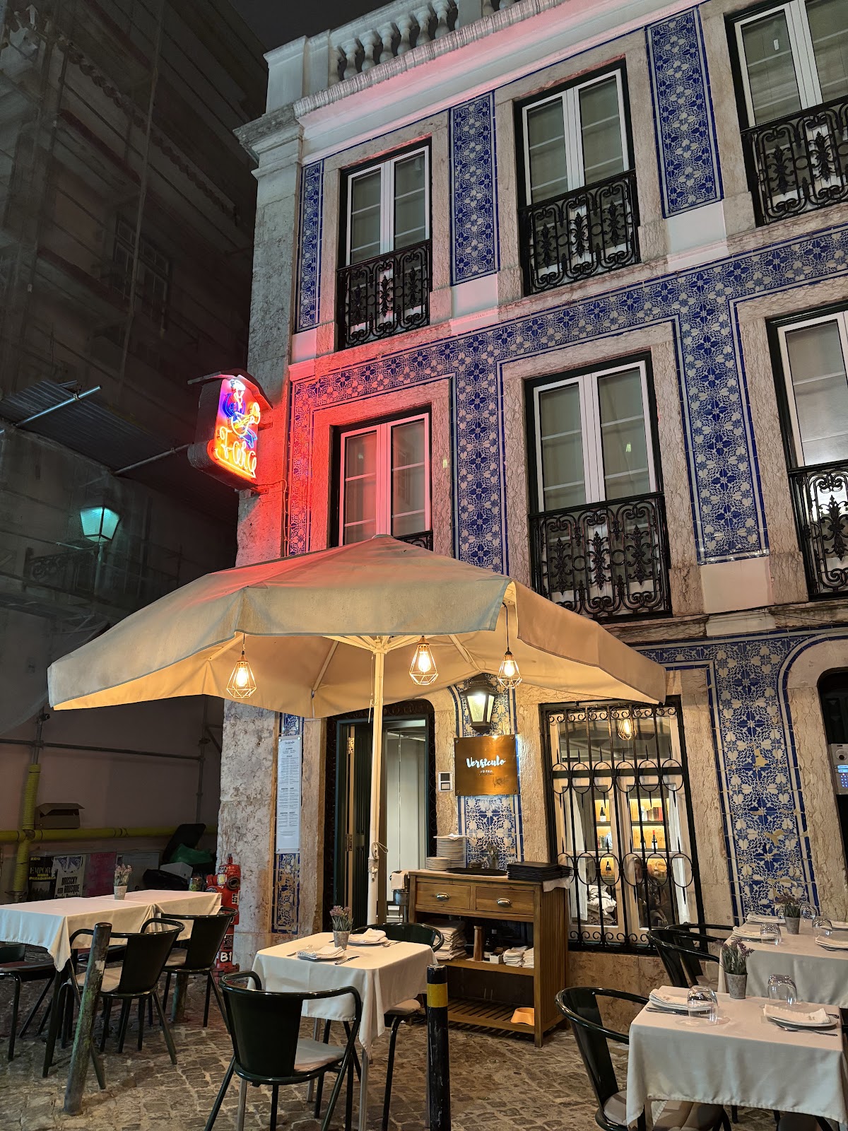 Adega das Gravatas the frontage